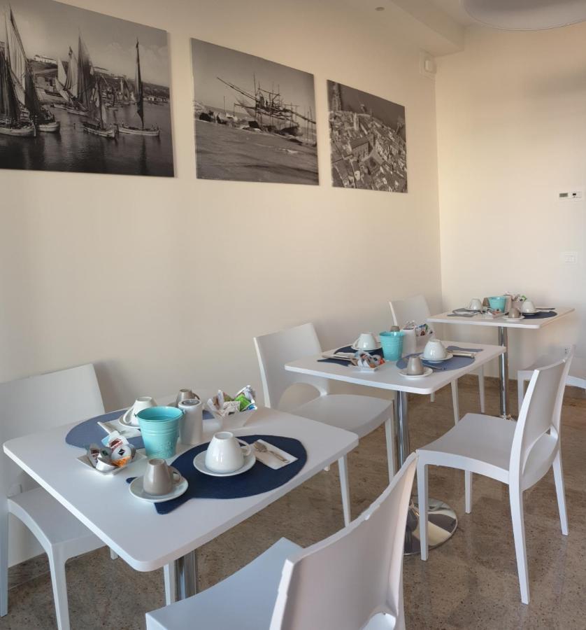 Tramonto Sul Mare Bed and Breakfast Termoli Exteriör bild