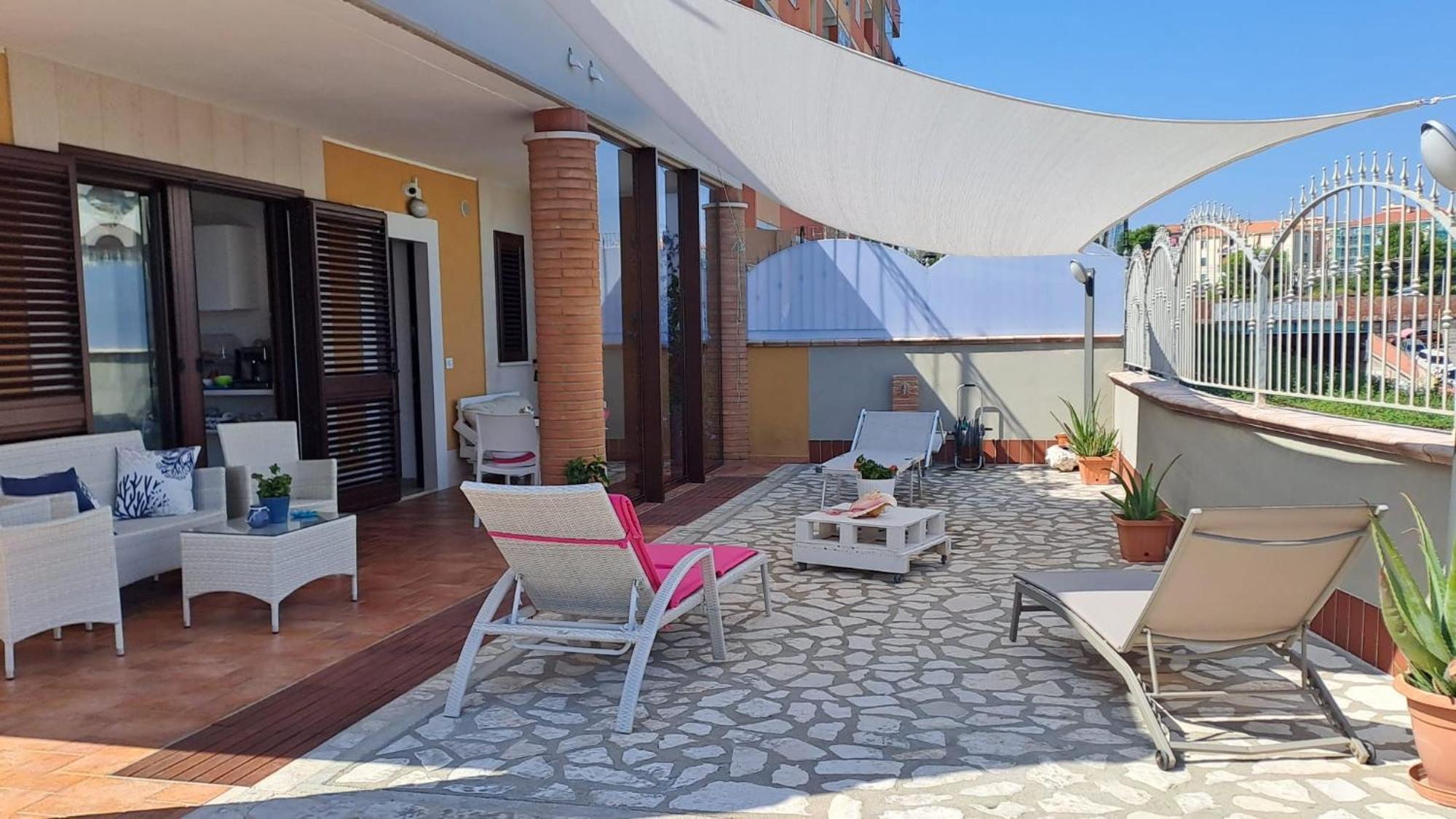 Tramonto Sul Mare Bed and Breakfast Termoli Exteriör bild